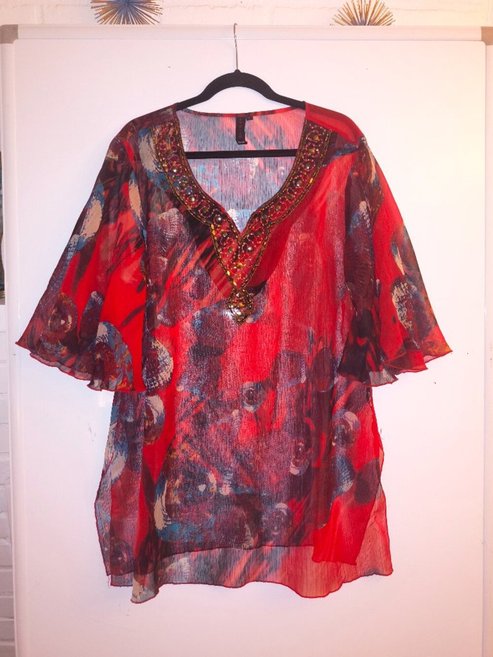 LaModa Red Top - Picture 3 of 3